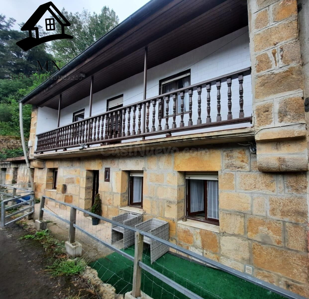 CASA DE CAMPO EN EL VALLE DE LUENA
