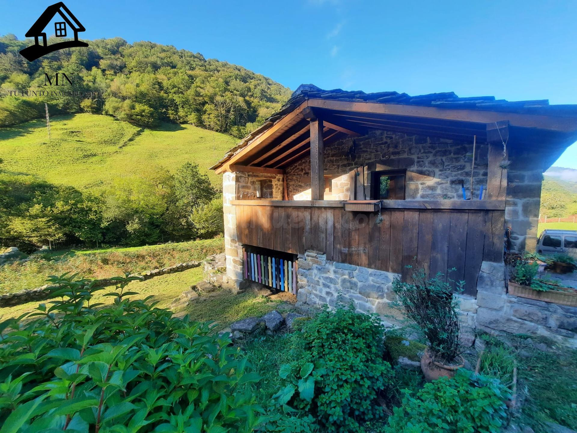 ENCANTADORA CABAÑA RURAL CON NEGOCIO EN FUNCIONAMIENTO EN VE