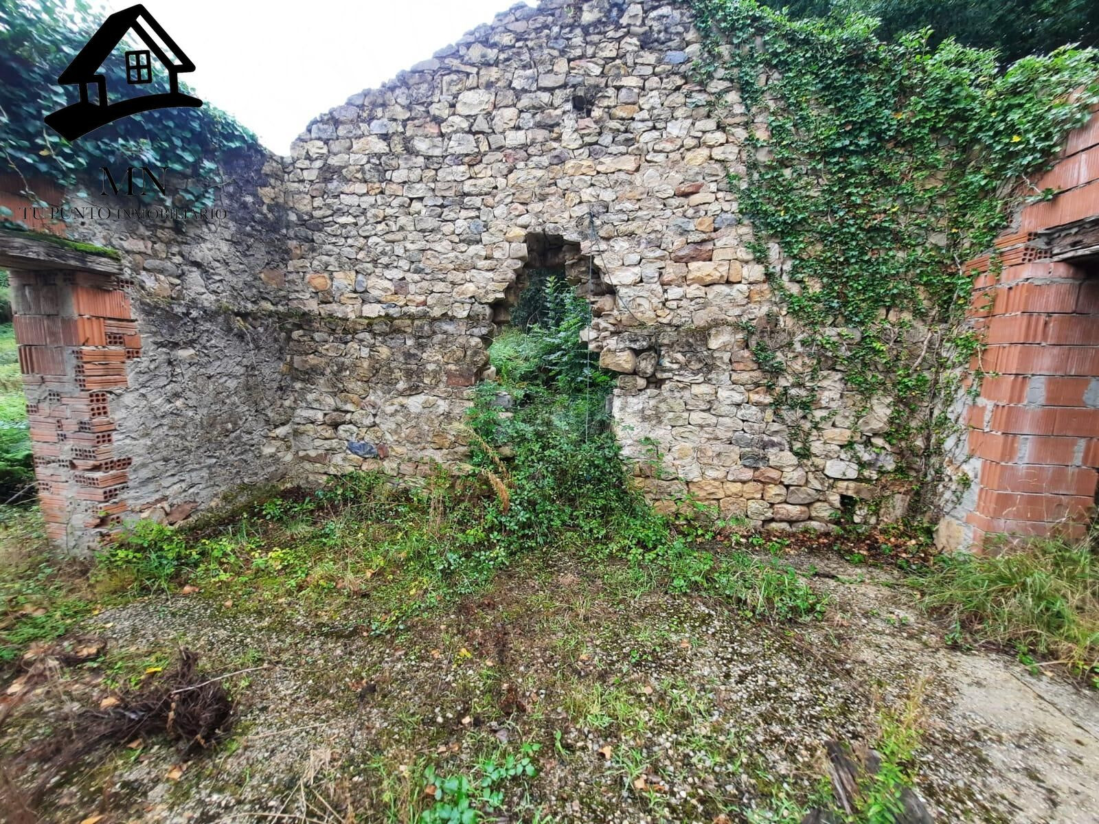 Venta de Cabaña, Nave y Finca en Corvera de Toranzo - foto 4