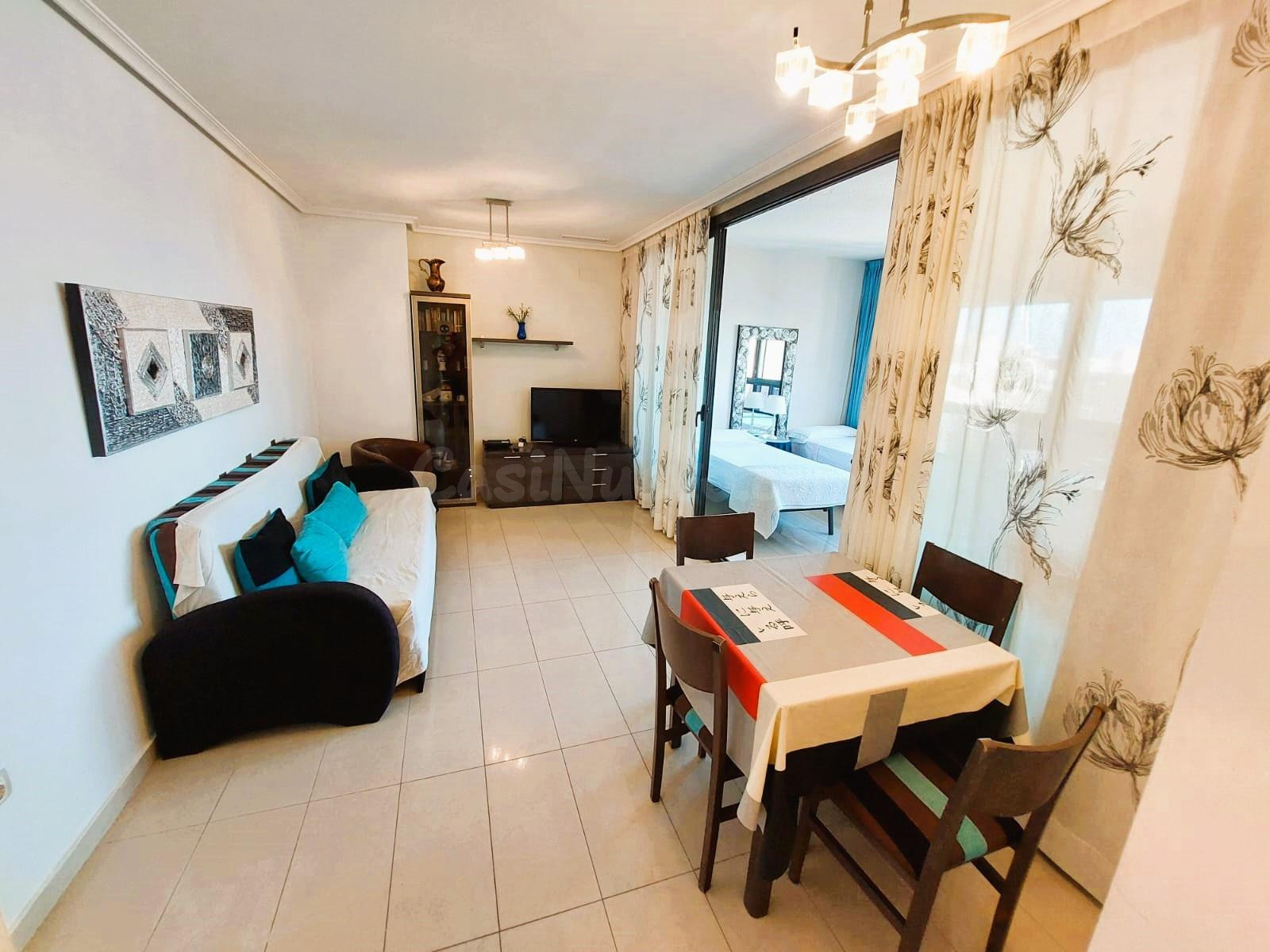 Apartamento reformado con vistas al mar en Rincón de Loix, a 3 minutos de la playa