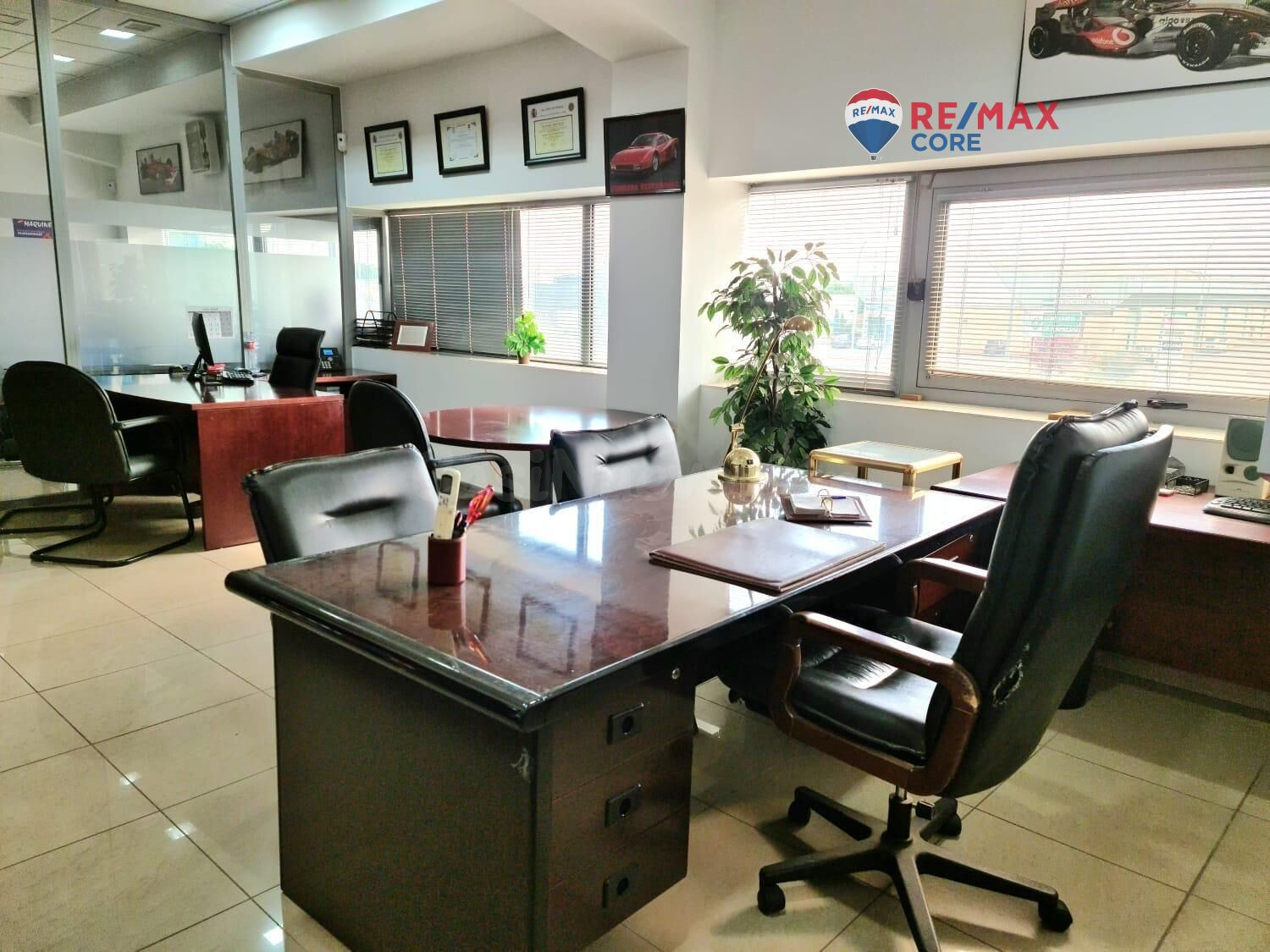 Locales Comerciales Equipados distintos precios