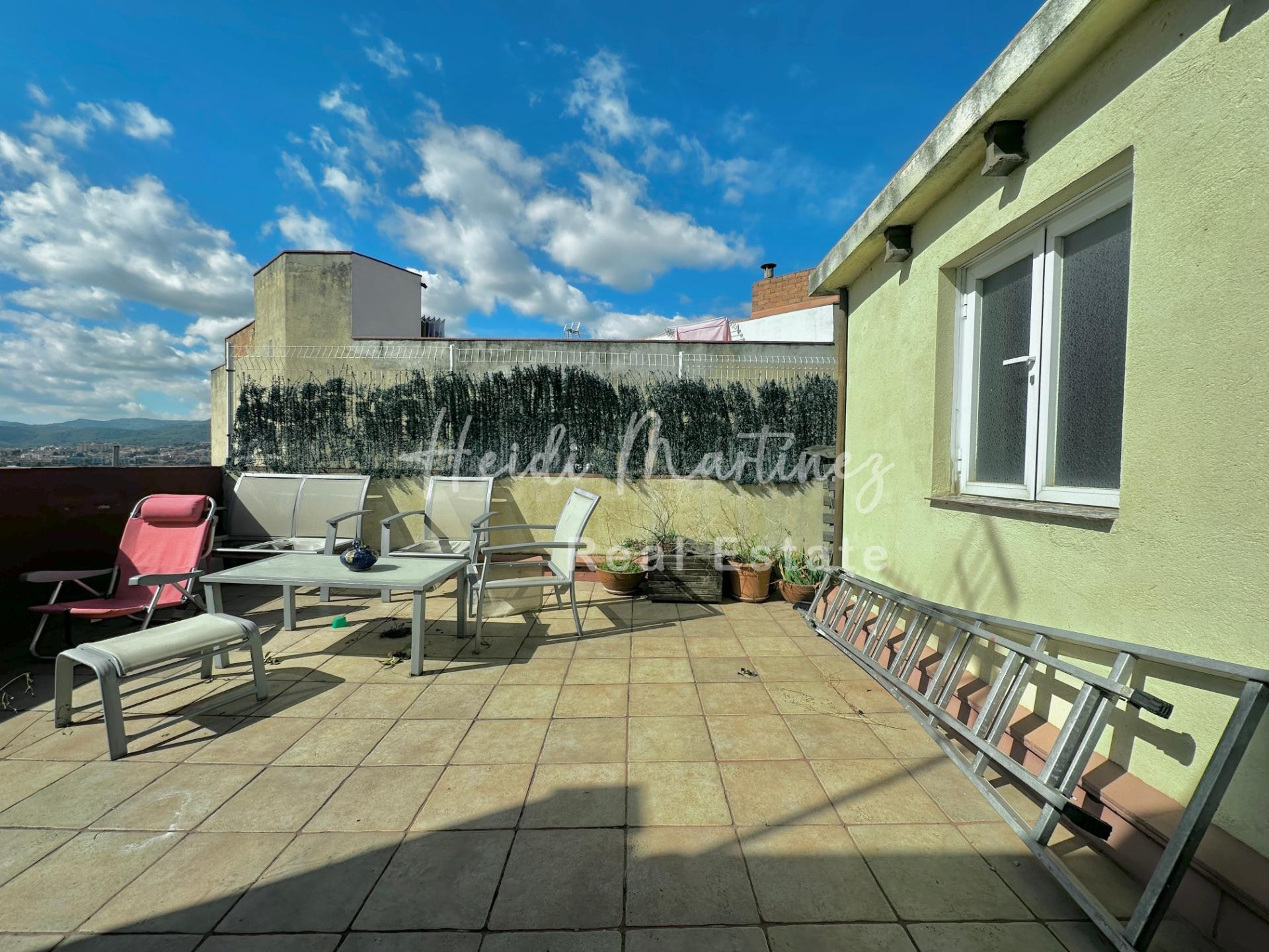 Exclusiva casa en Molins de Rei con Terrazas y Parking