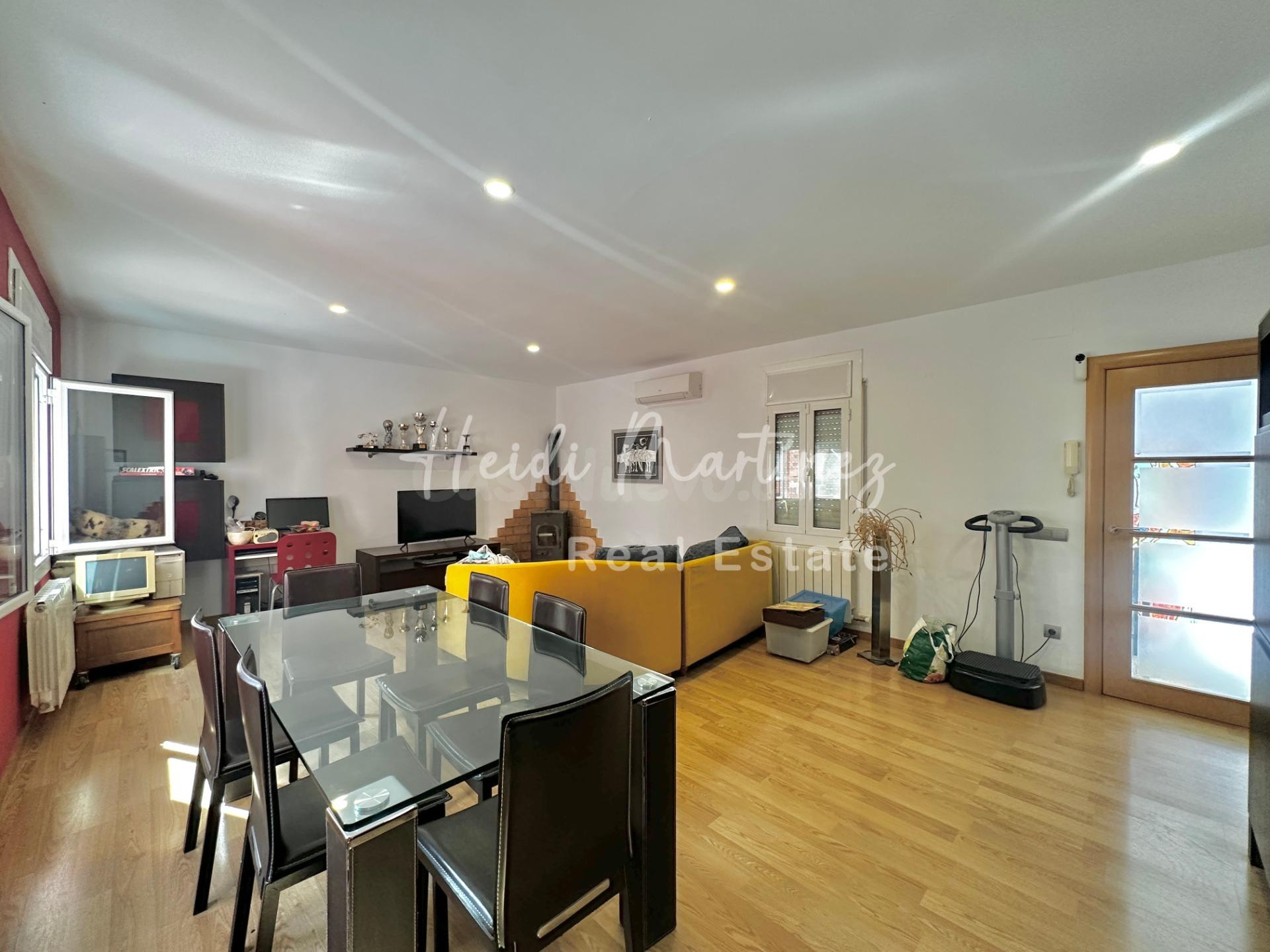 Exclusiva casa en Molins de Rei con Terrazas y Parking - foto 4