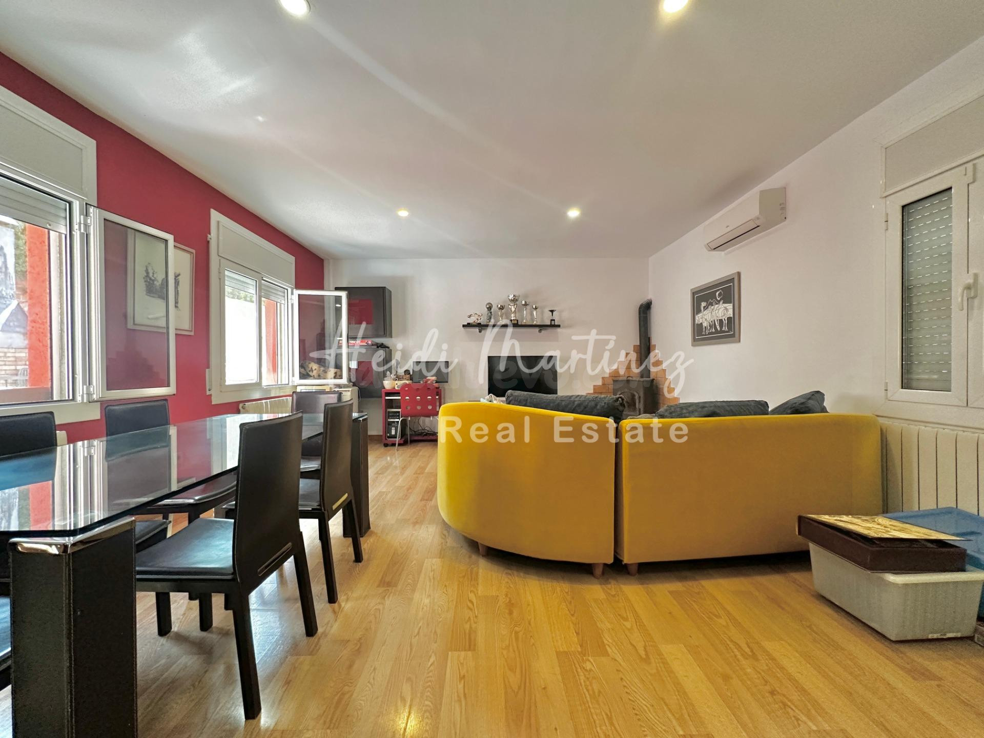 Exclusiva casa en Molins de Rei con Terrazas y Parking - foto 5