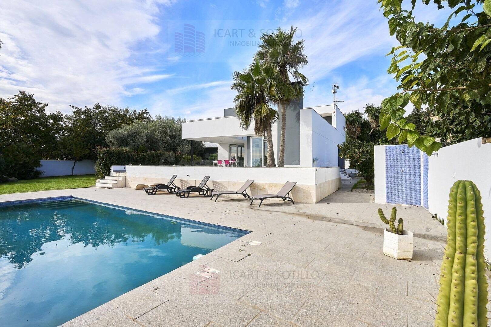 LA CLOSA VINARÒS, MAGNÍFICA Y MODERNA VILLA - foto 3