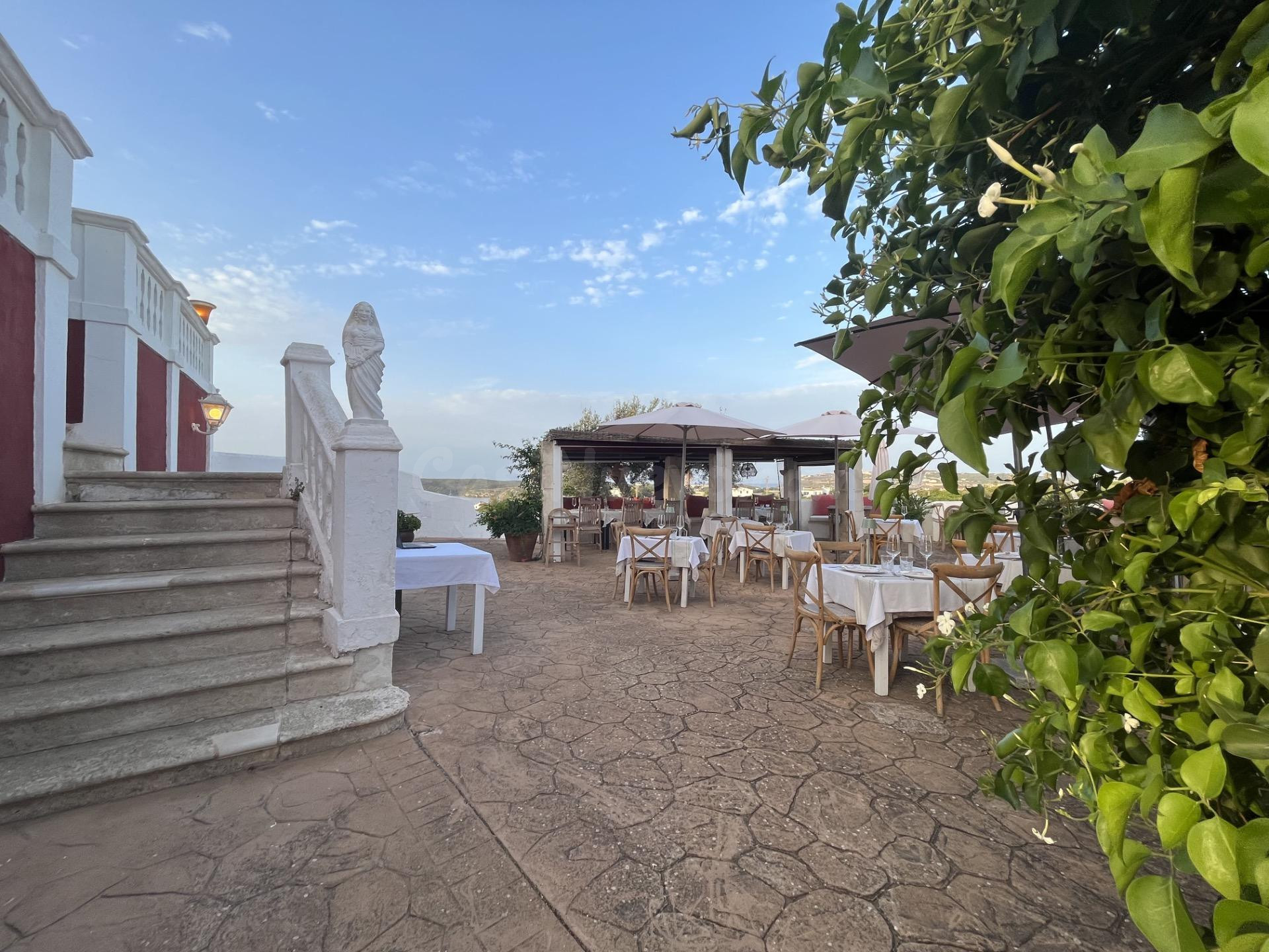 Se Traspasa Magnífico Restaurante en Finca Rustica con Fantá - foto 3