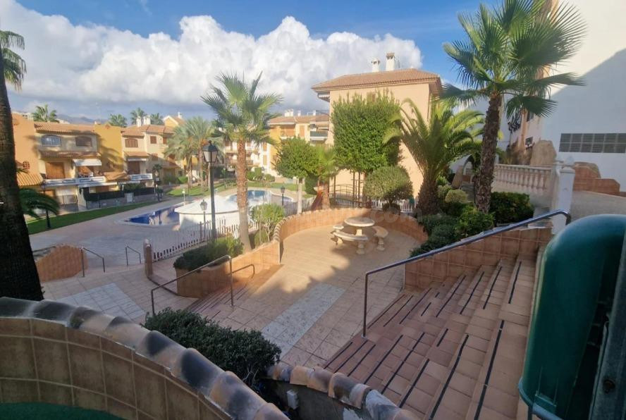 ¡Se Vende! Hermoso Apartamento en Puerto de Mazarrón