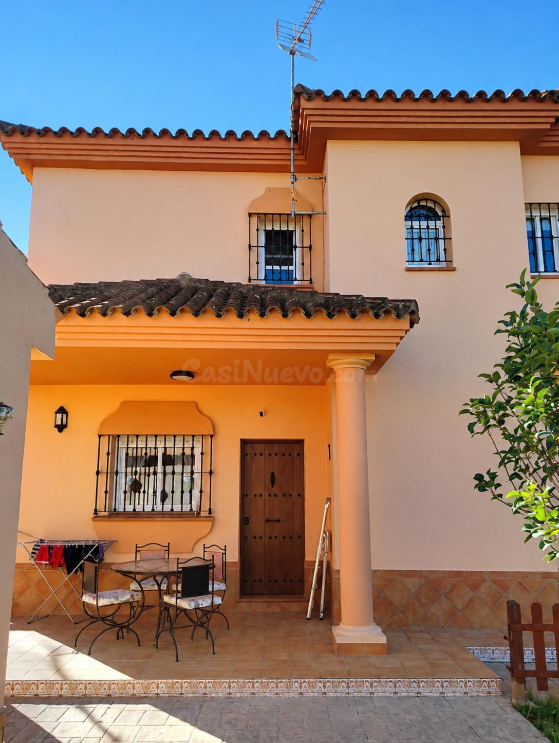 CHALET INDEPENDIENTE URBANO Y URBANIZADO 100%