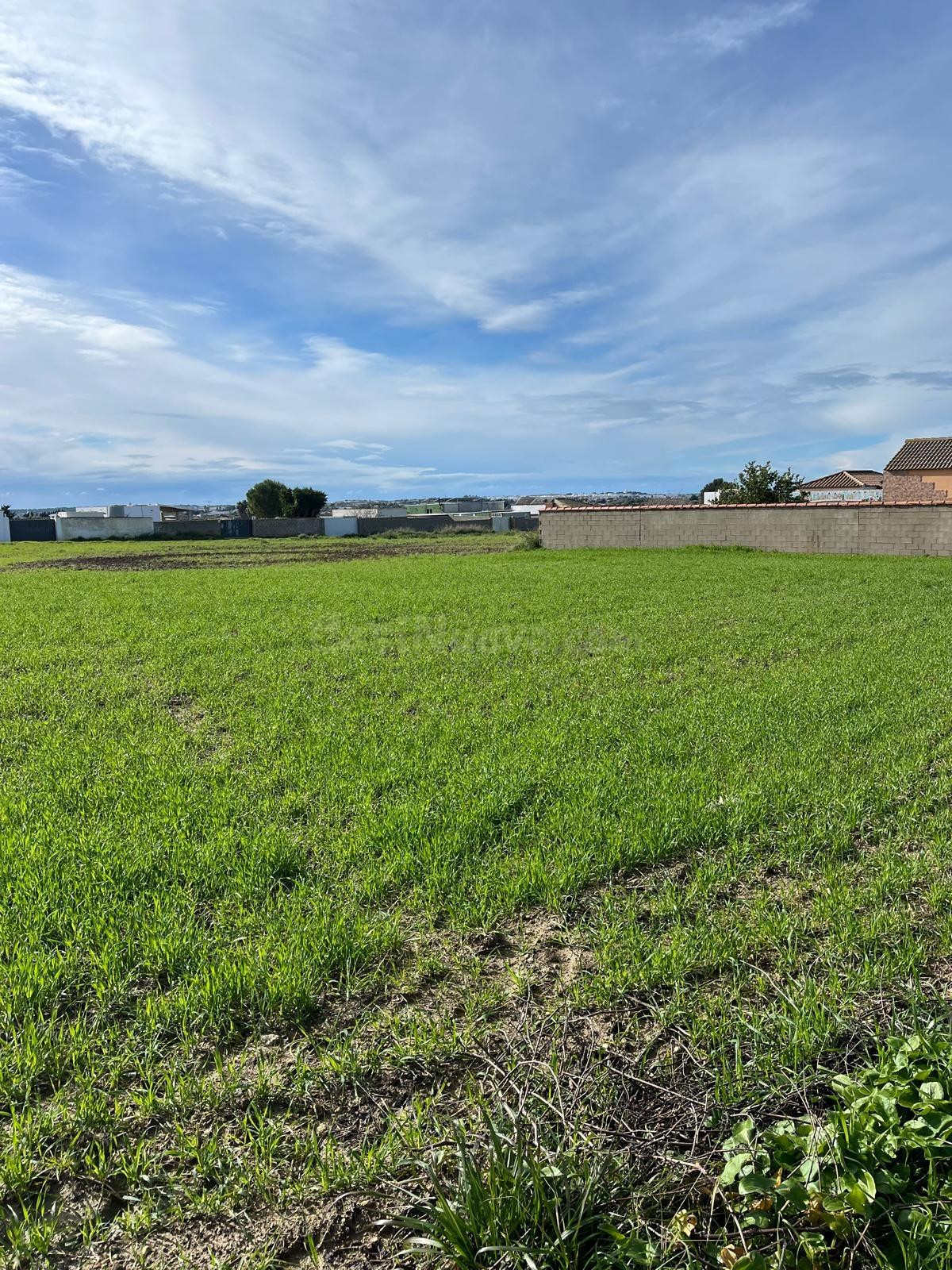 PARCELA  1.000 m2 EN CALLEJÓN DE LOS LLANOS – PROINDIVISO REGISTRADO - NO INUNDABLE - NO HIPOTECABLE