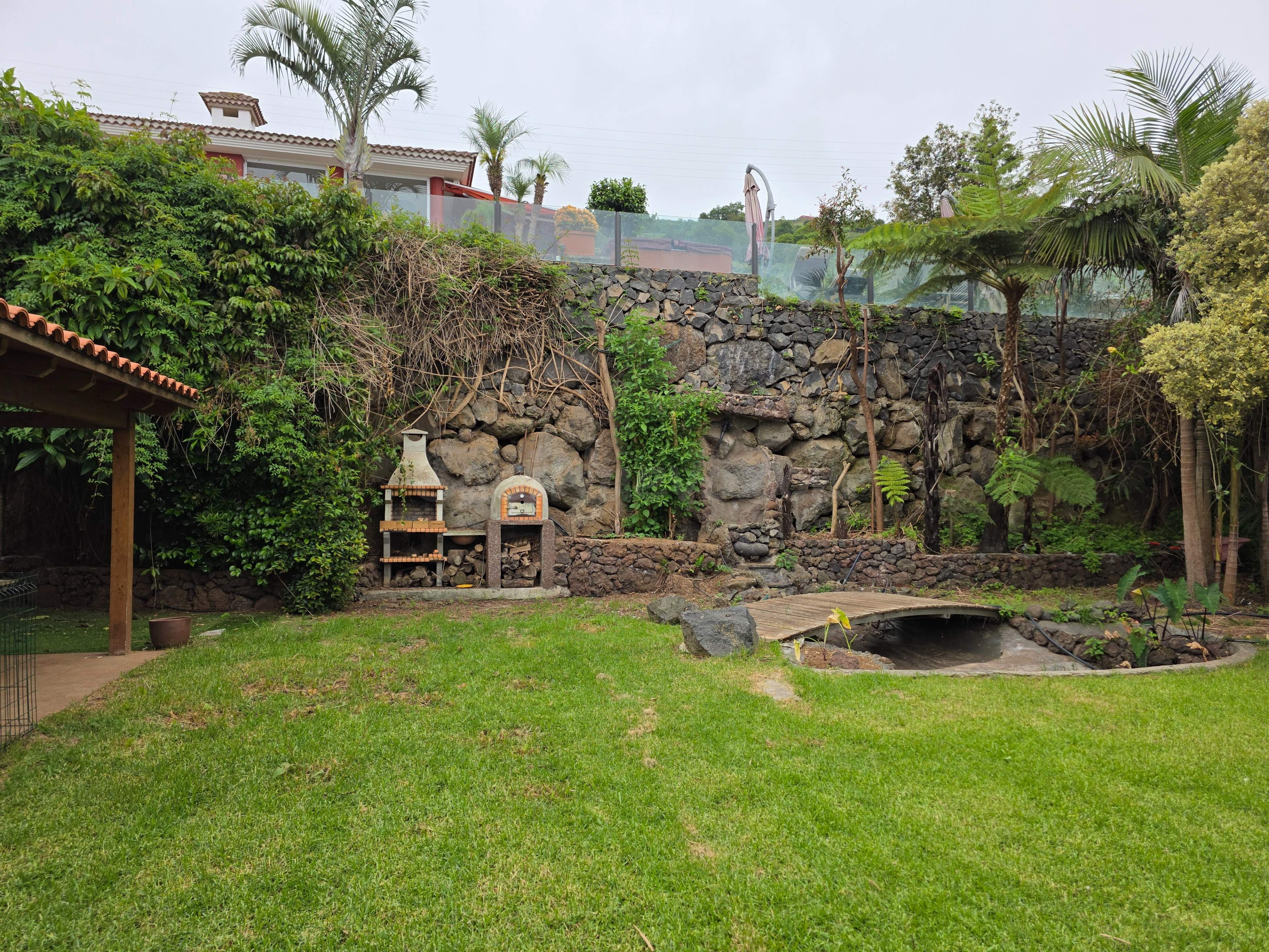 En venta precioso Chalet con Jardín soñado en La Orotava