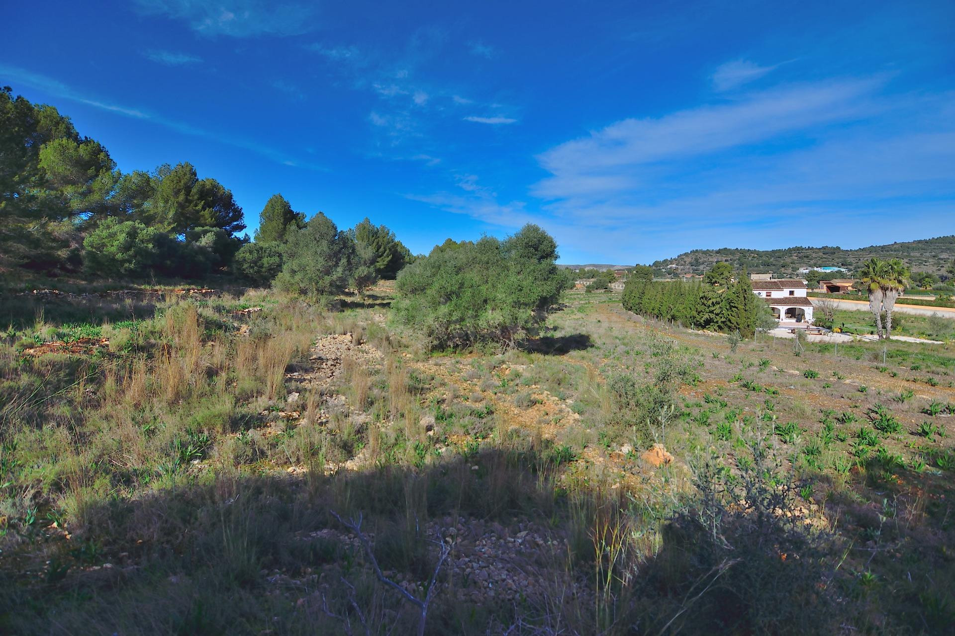 Terreno rustico muy cerca de Benissa - foto 2