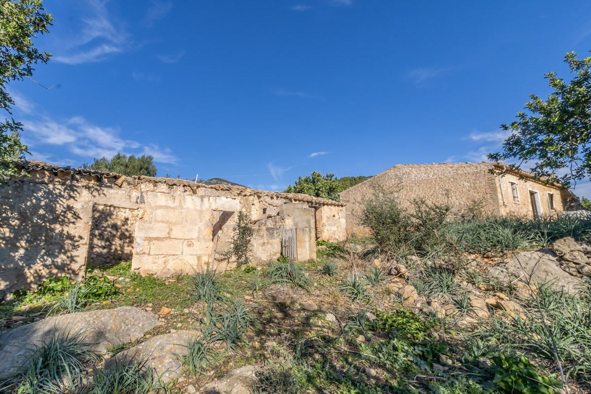 Finca rústica con vistas espectaculares - foto 4