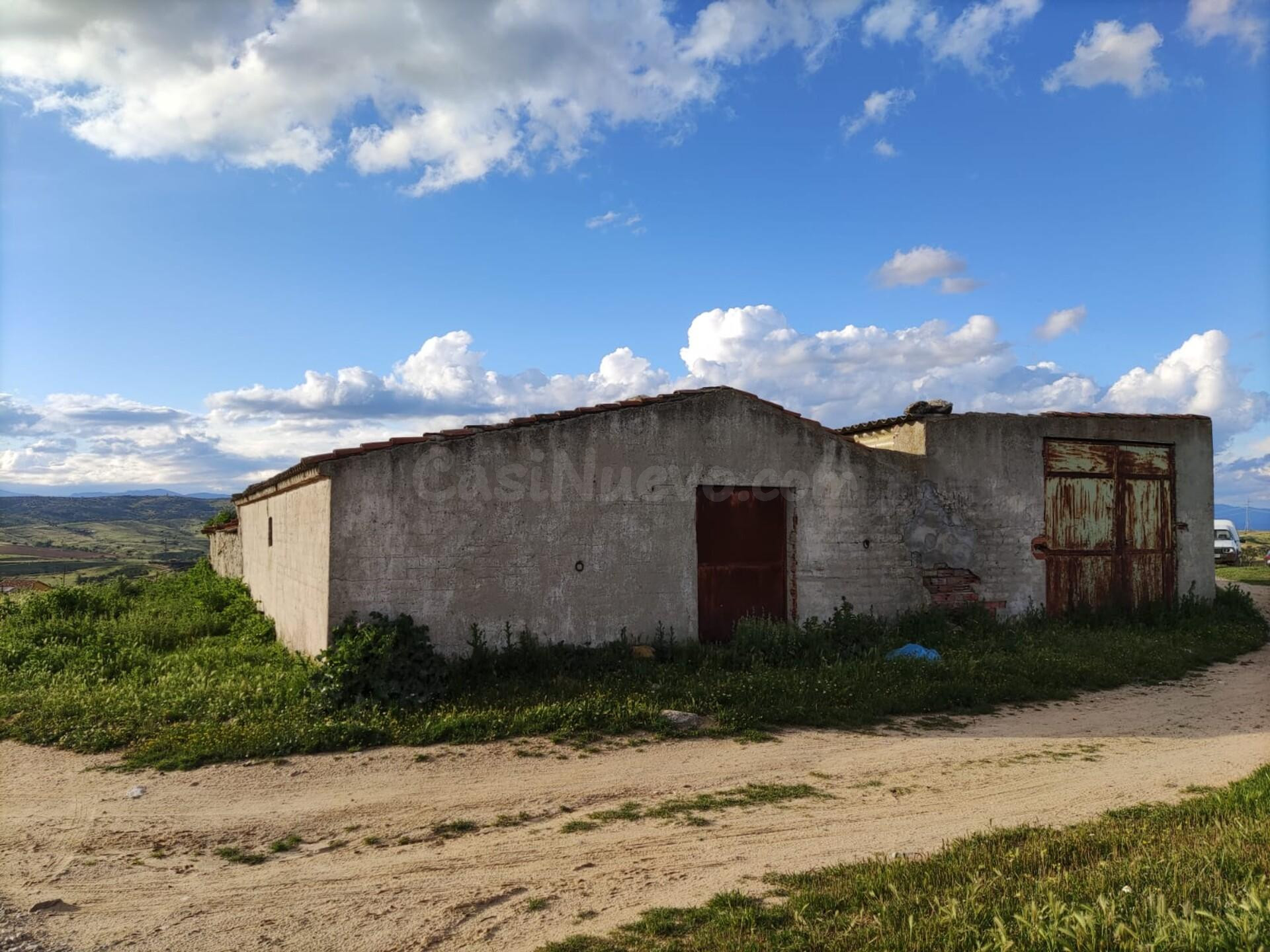 Nave en venta en El Molar