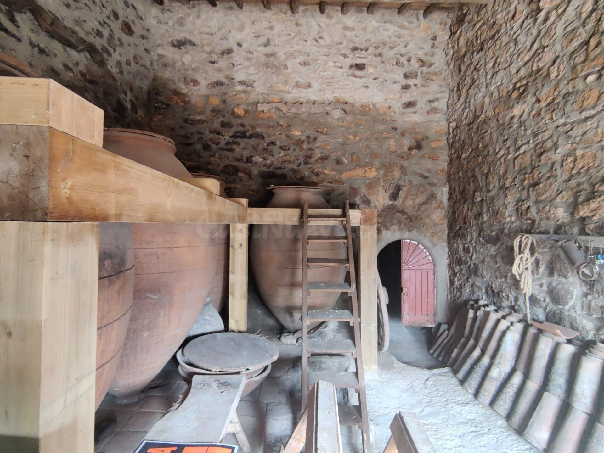 Alquiler de bodega típica en El Molar