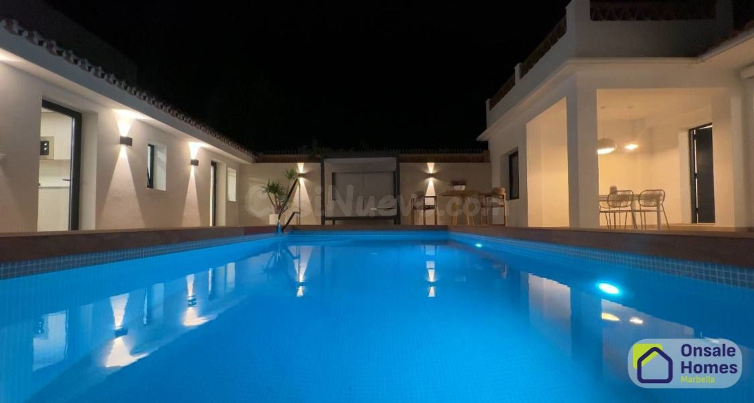 Exclusiva Villa a Estrenar en Costabella, Marbella