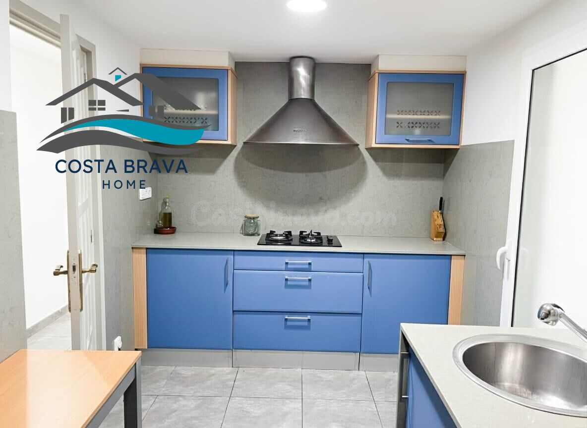 ESTUPENDO PISO CÉNTRICO Y CERCA DEL MAR