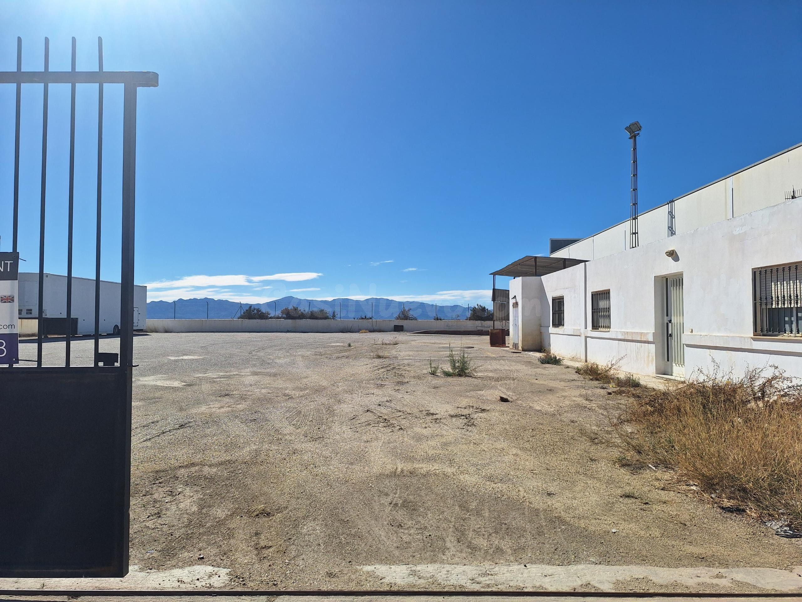 PARCELAS EN POLIGONO INDUSTRIAL