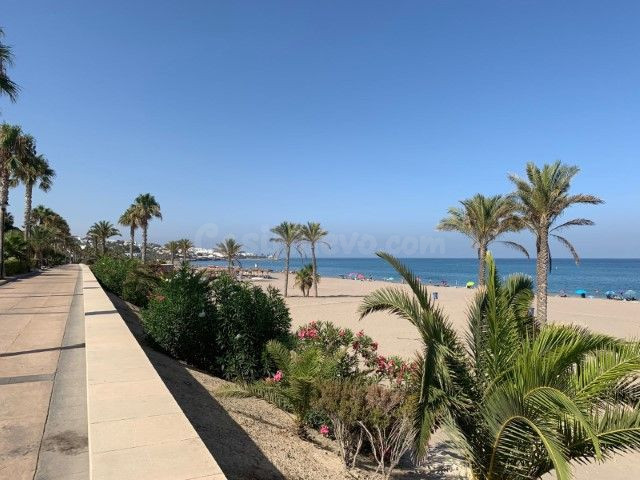 GARAJES EN MOJÁCAR PLAYA