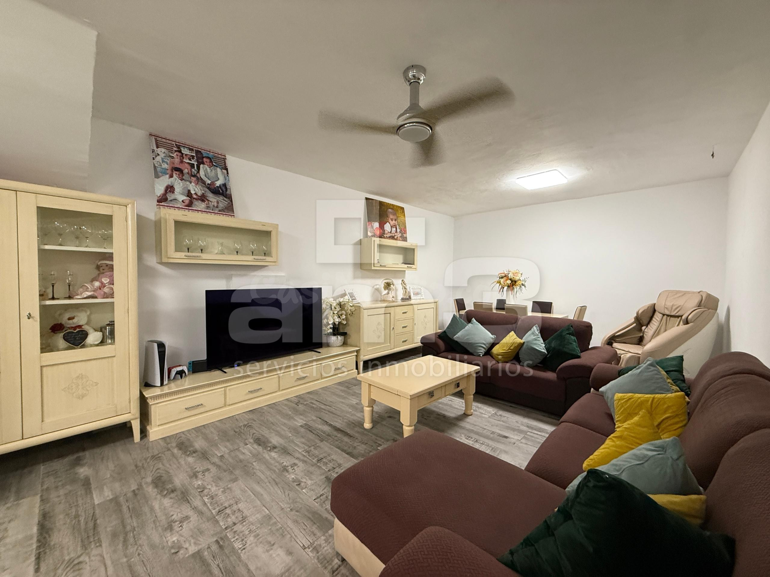 Gran chalet rural cerca del mar con 12.000 m2 de terreno en Turre, Almería.