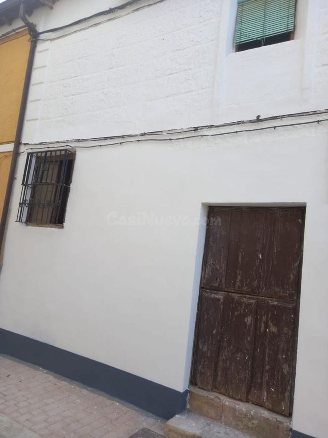 CASA PARA REFORMAR EN FUENTES DE VALDEPERO