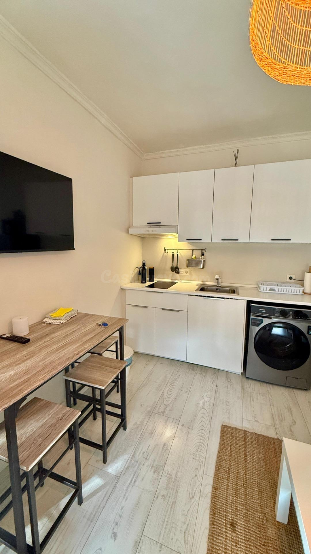 Atractivo Apartamento con Licencia Vacacional en la Carihuel