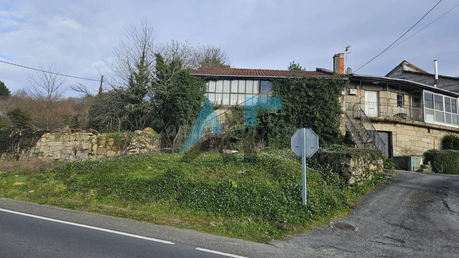 Casa a Reformar en A Pena, Villamarín - Oportunidad Única a 15 Minutos de Ourense