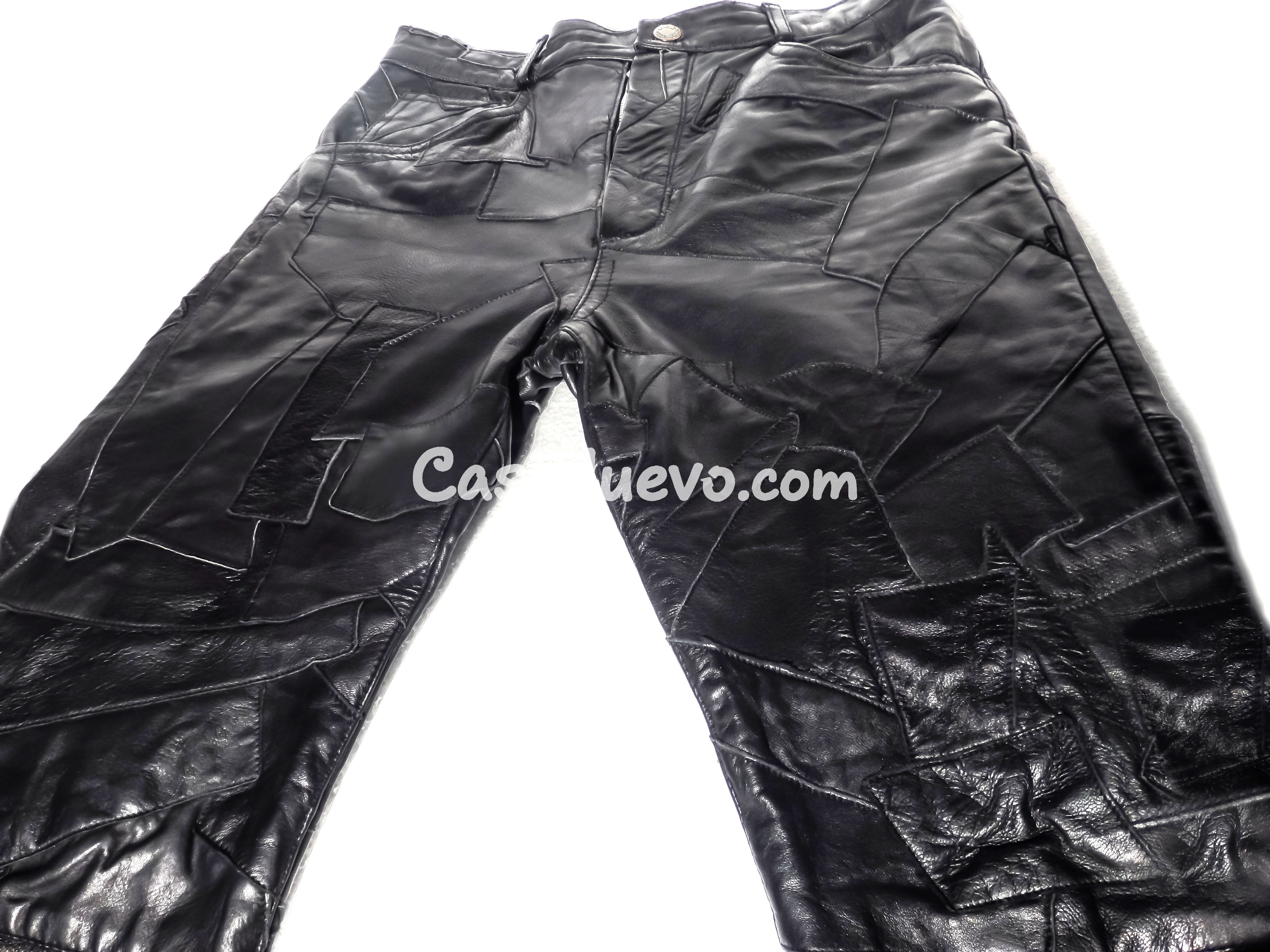Pantalones de cuero negro