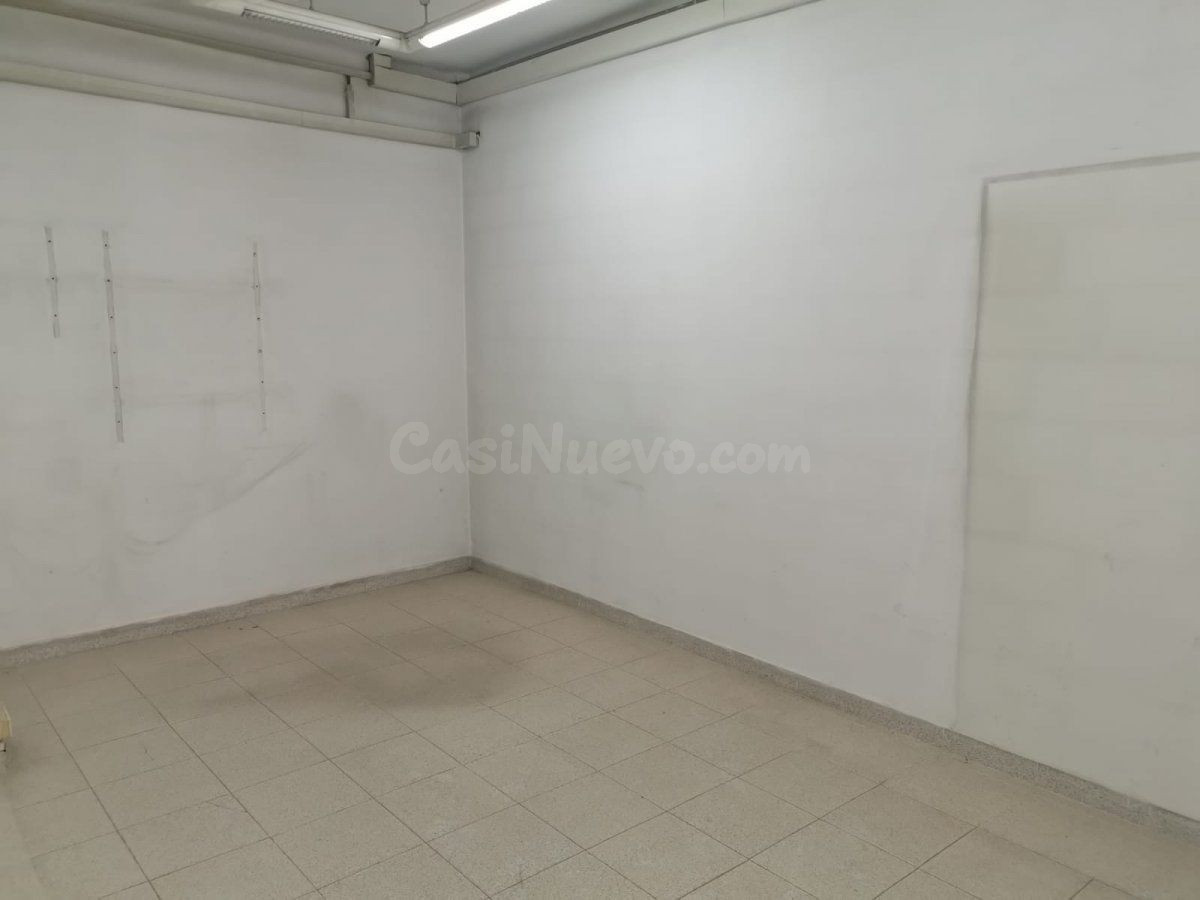 LOCAL COMERCIAL EN ALQUILER - foto 4