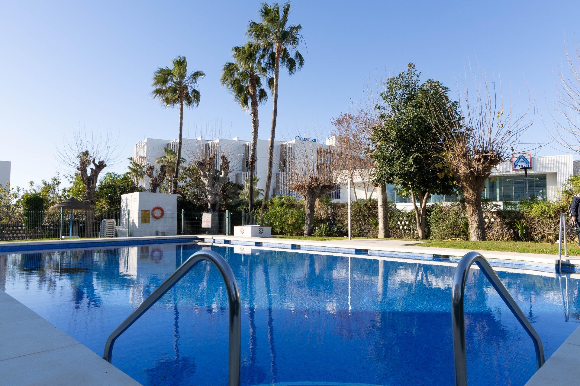 Vive el Mediterráneo con Todo al Alcance: Ubicación, Confort y Rentabilidad en Los Álamos - foto 4