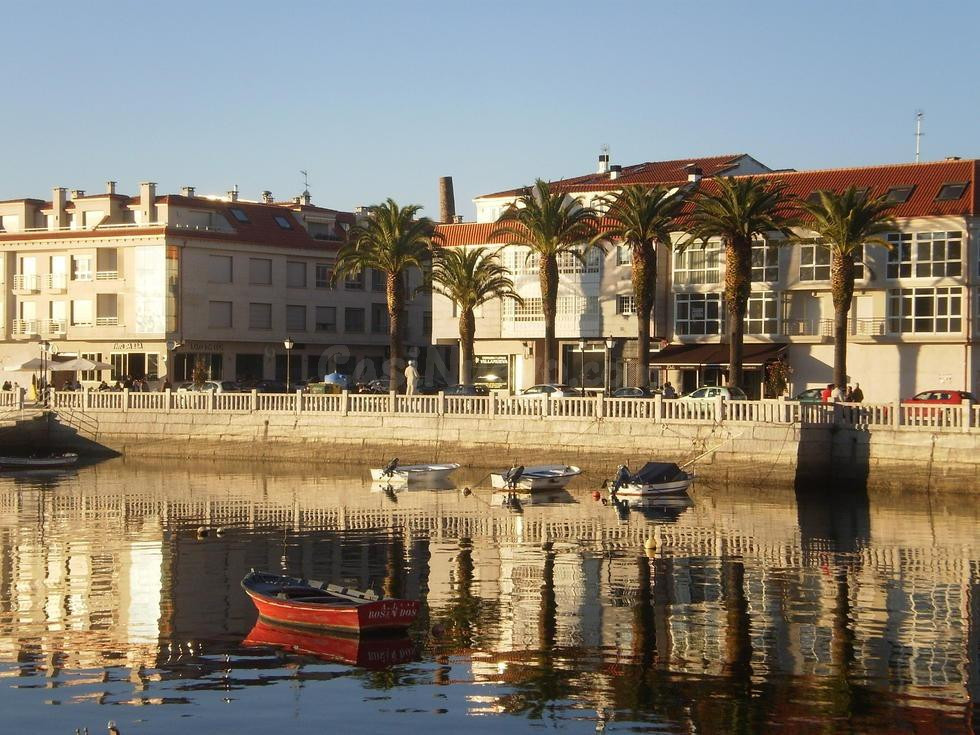 VENTA LOCAL COMERCIAL EN VILLANUEVA DE AROSA