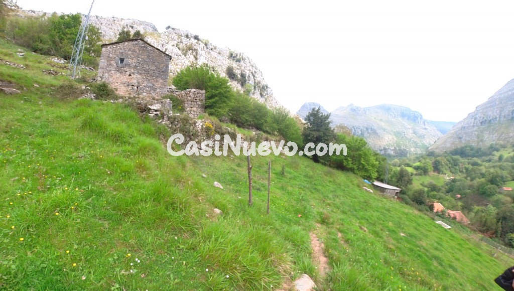 Casa-Chalet en Venta en Mortesante Cantabria - foto 2