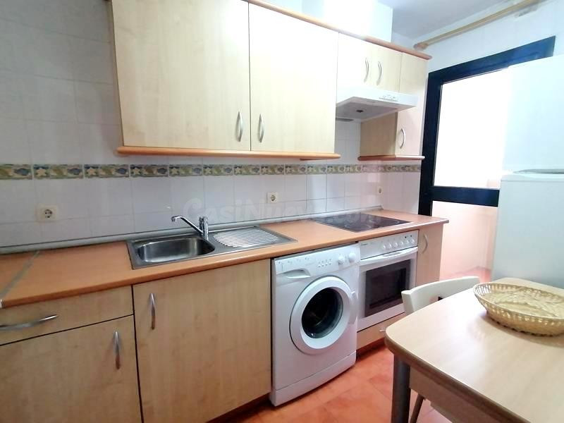 OPORTUNIDAD: PISO EN LA MEJOR ZONA DE ESTEPONA EN ALQUILER. 