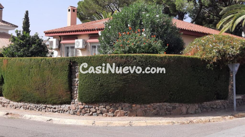 Espectacular chalet independiente en Urbanización Pino Grand - foto 23