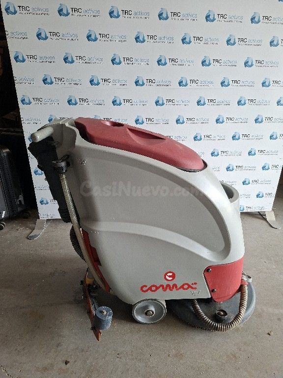 Fregadora aspiradora Comac