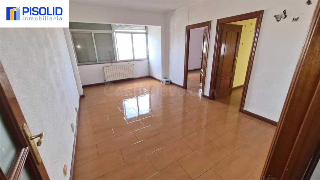¡Oportunidad! Piso de Tres Dormitorios en Medina del Campo