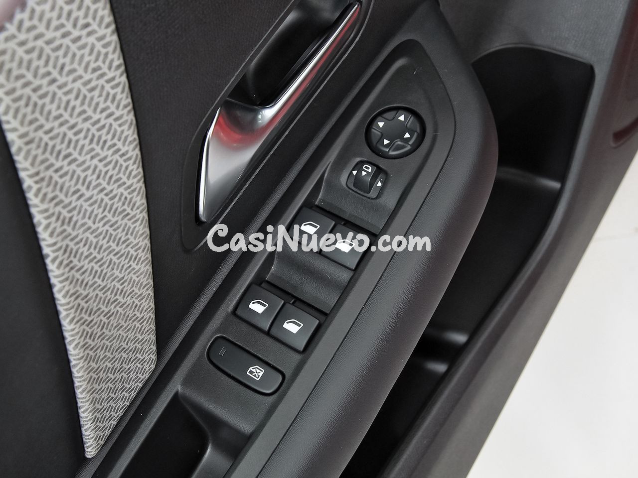 Citroën C4 X BlueHDi 130 S&S EAT8 Plus - foto 13