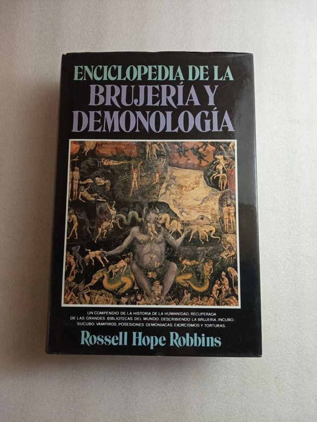 ENCICLOPEDIA DE LA BRUJERÍA Y DEMONOLOGÍA - Rossel