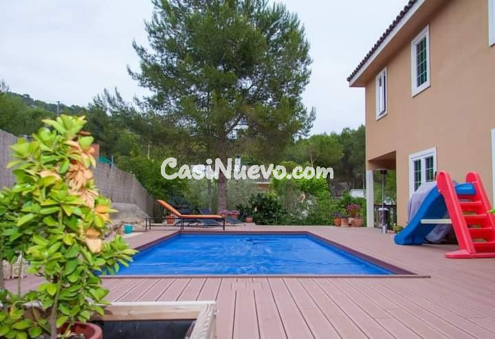 BONITA CASA A CUATRO VIENTOS CON JARDIN Y PISCINA - foto 2