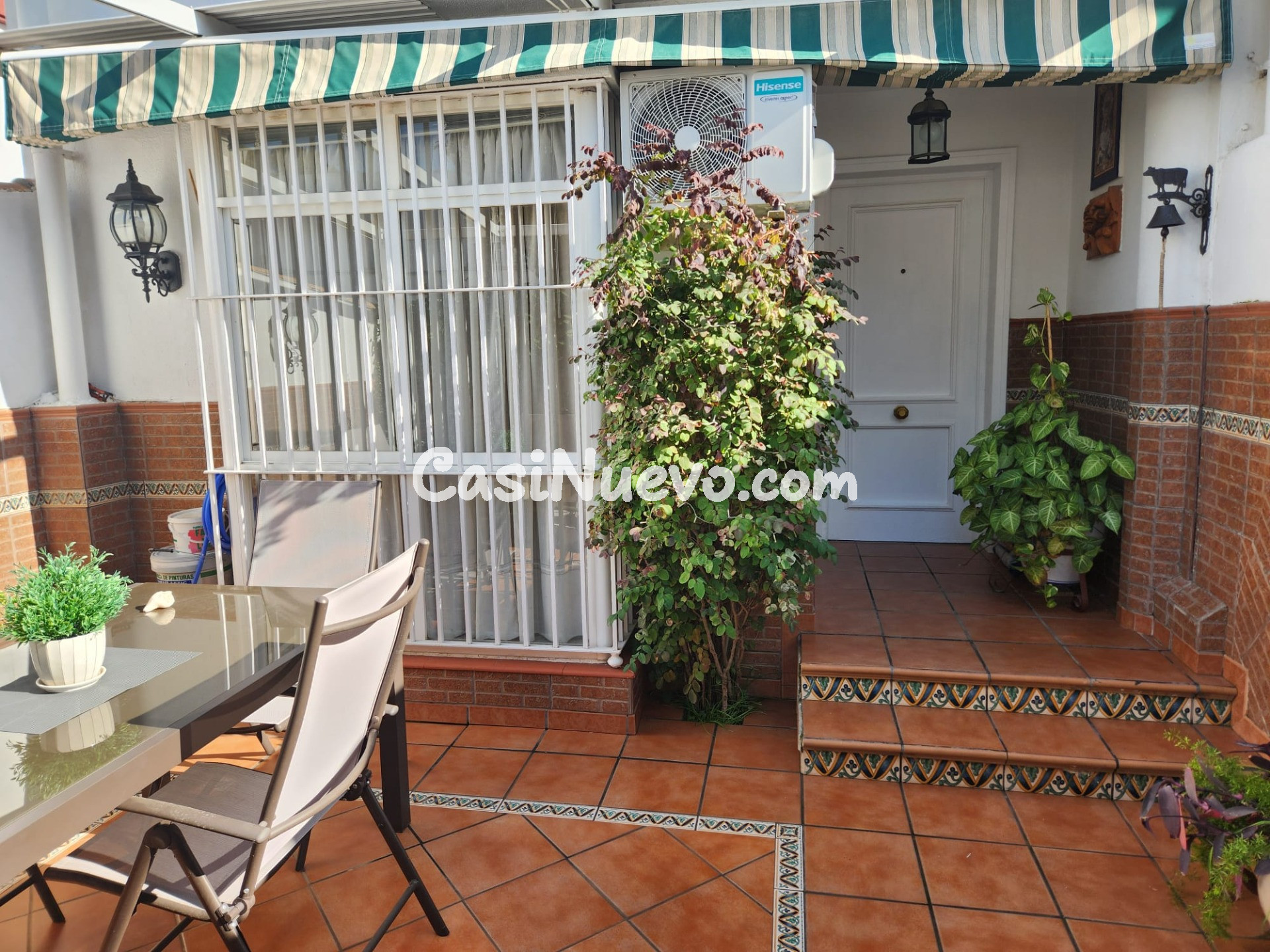 ADOSADO CON PATIO EXTERIOR Y 4 habitaciones - foto 18