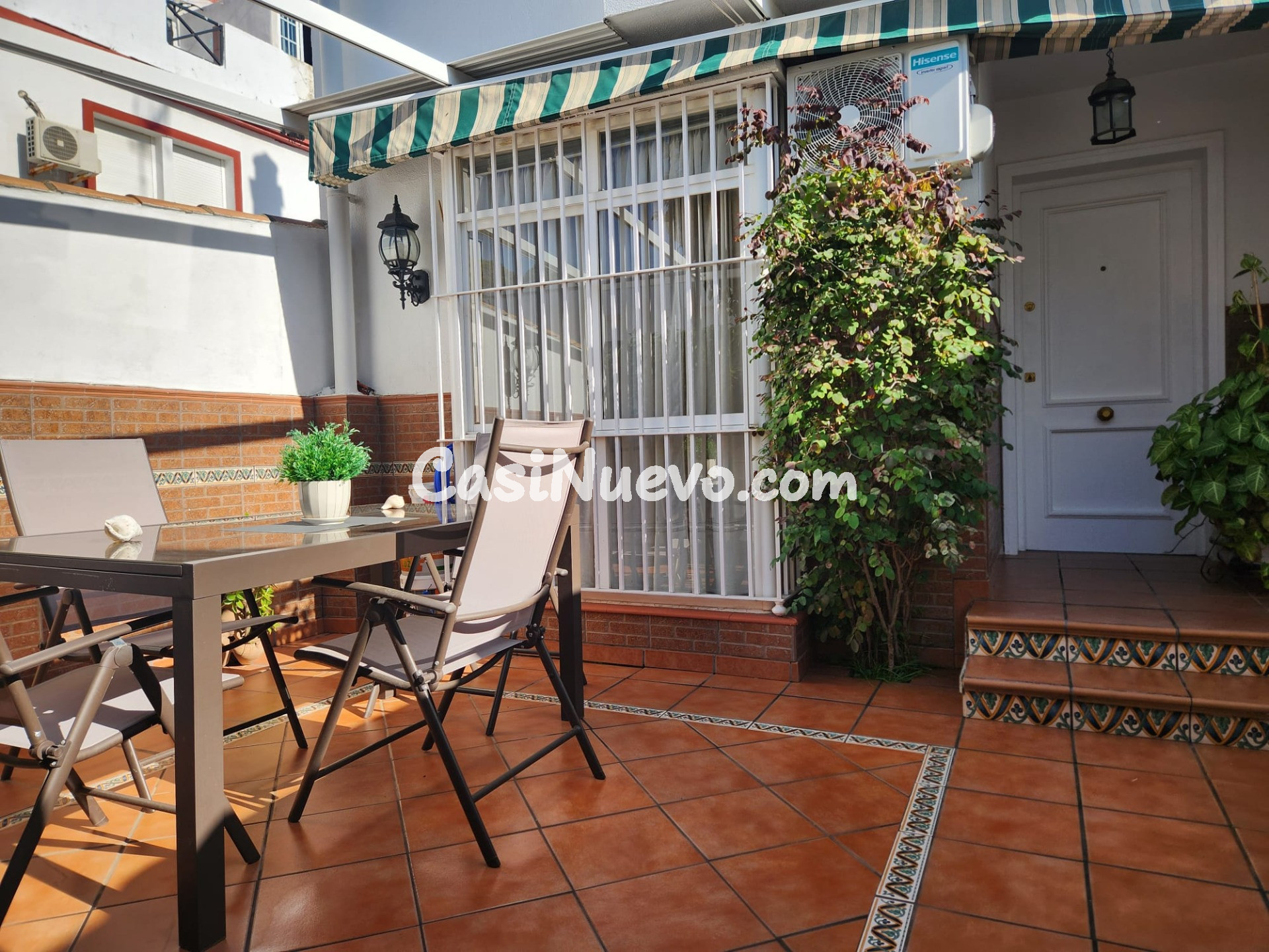 ADOSADO CON PATIO EXTERIOR Y 4 habitaciones - foto 41