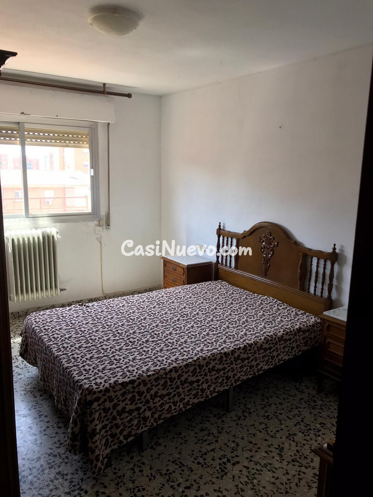 ALQUILER DE PISO DE 3 DORMITORIOS, 1 BAÑO, SALON, COCINA, LA - foto 4