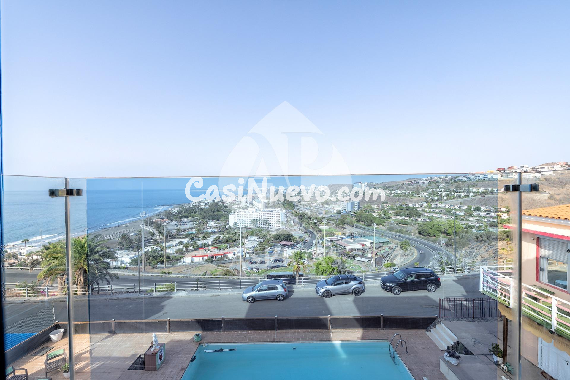 ALQUILER POR TEMPORADA de Exclusivo Apartamento Reformado en