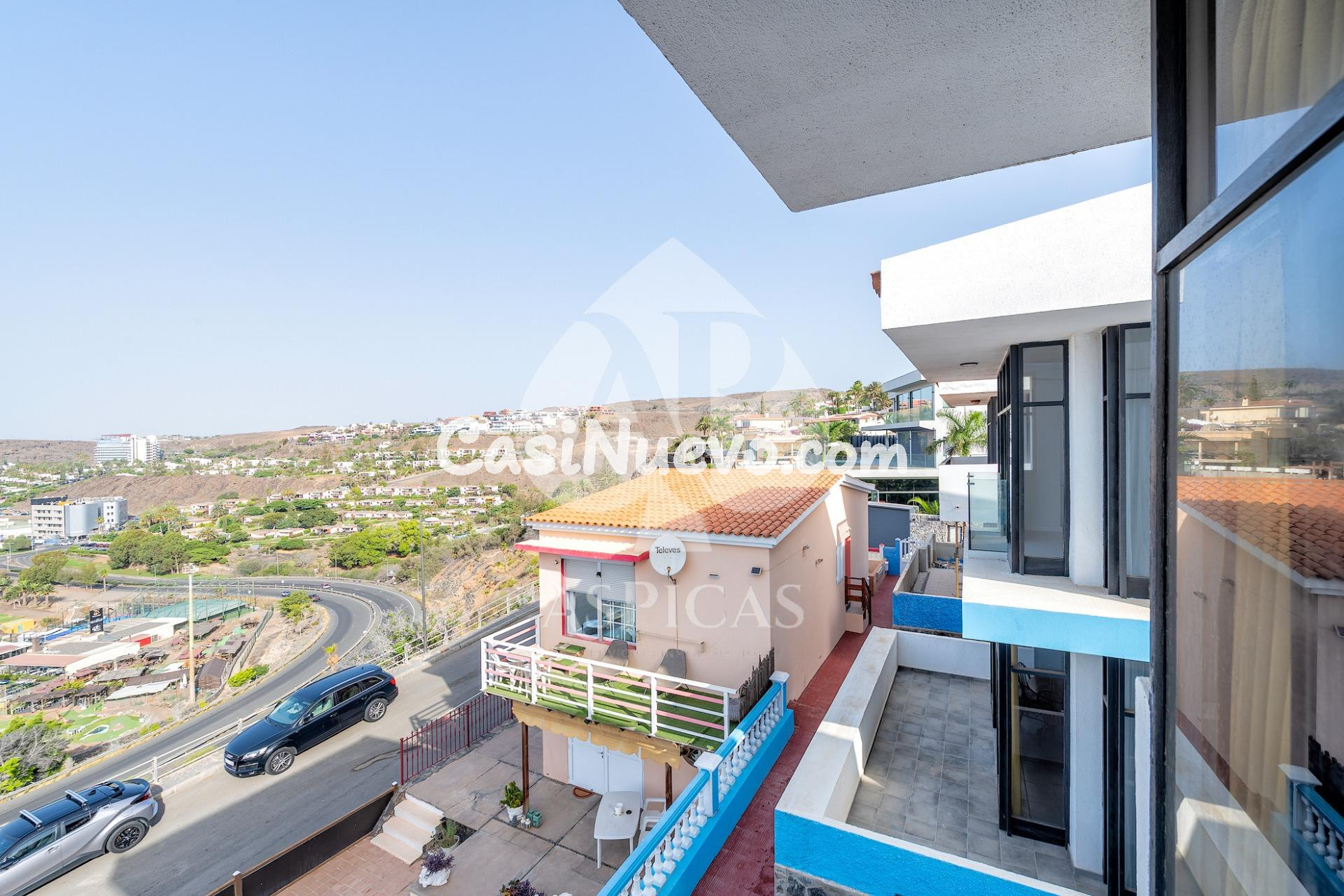 ALQUILER POR TEMPORADA de Exclusivo Apartamento Reformado en - foto 3