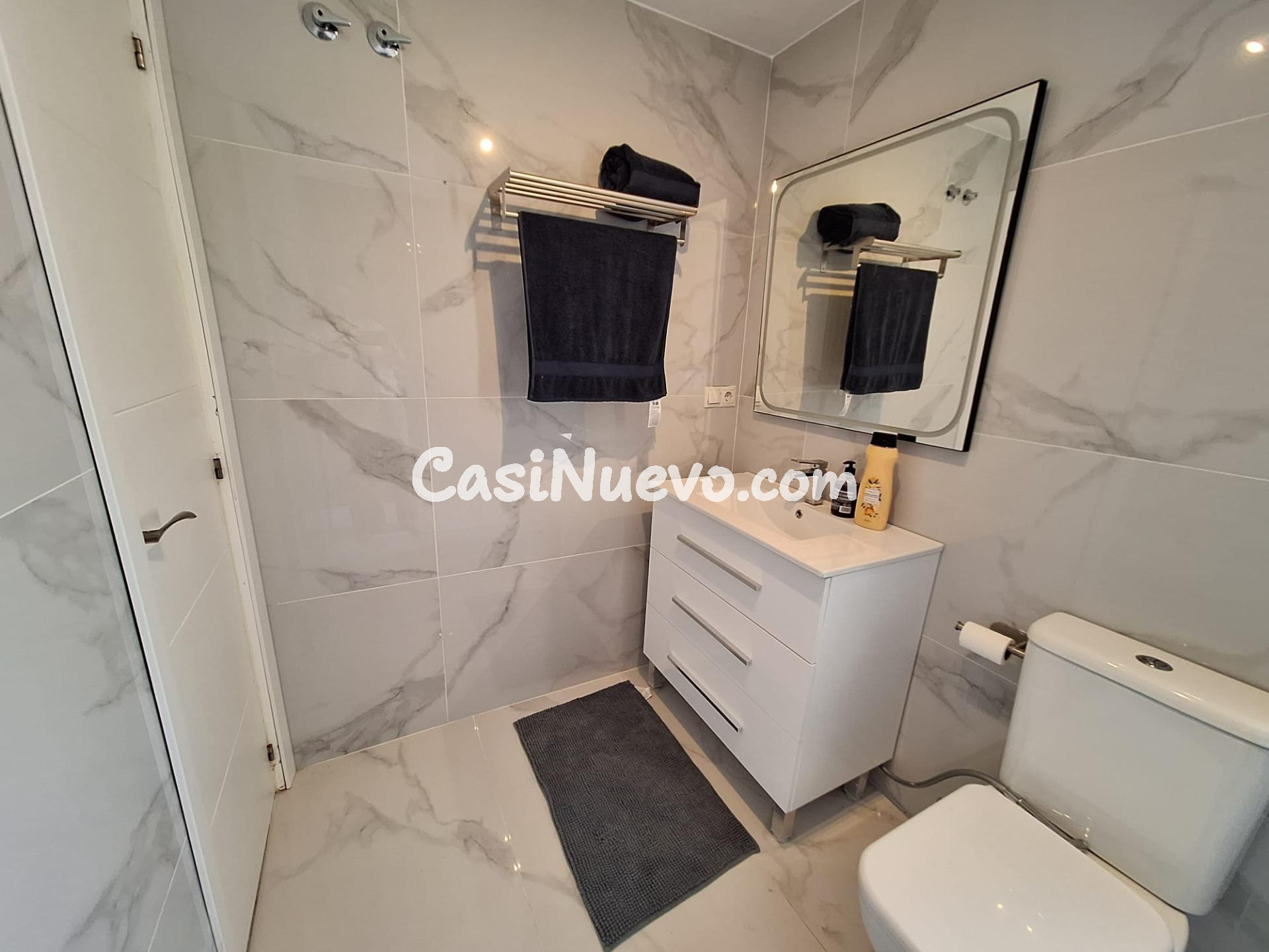 CHALET ADOSADO EN ZONA RECINTO FERIAL - FUENGIROLA - foto 18