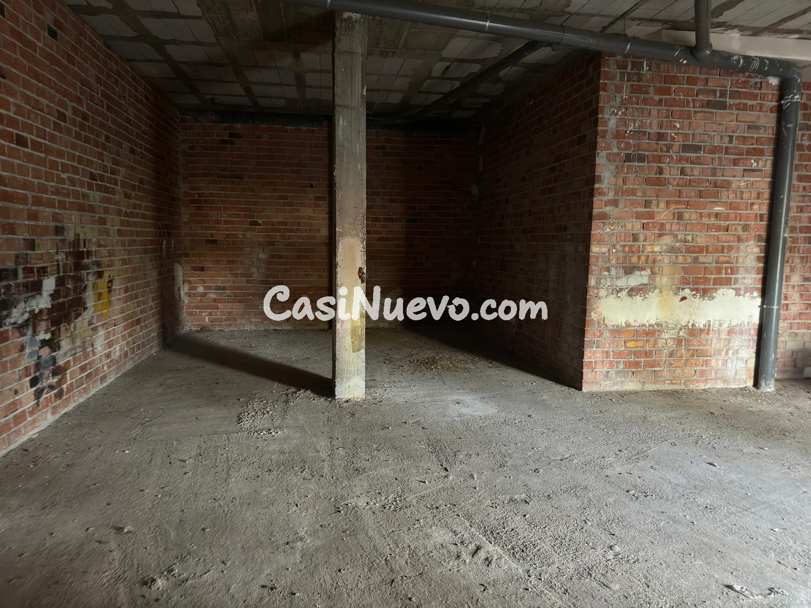 D. LOCAL EN BRUTO CON SALIDA DE HUMOS EN GLORIETA AMADORA - foto 6