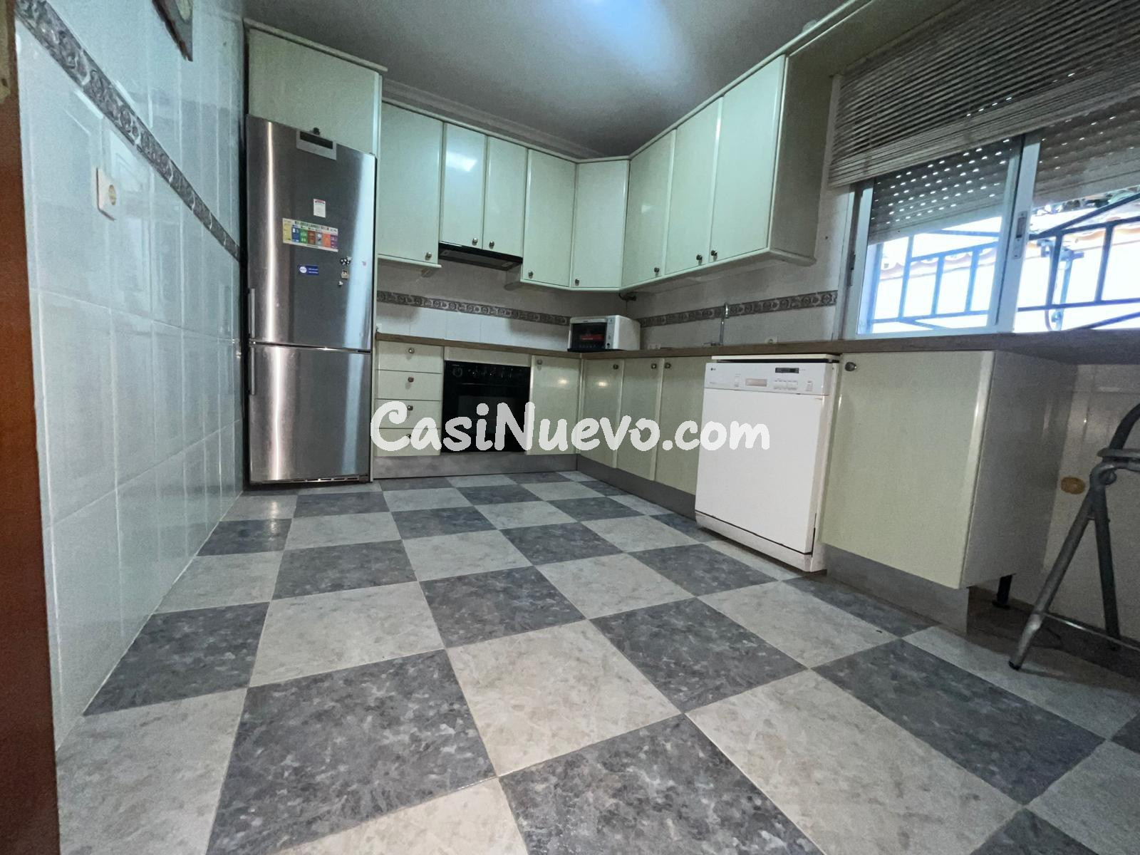 D. CASA EN ENCINAREJO, EN LA QUE TENEMOS DOS construcciones  - foto 39