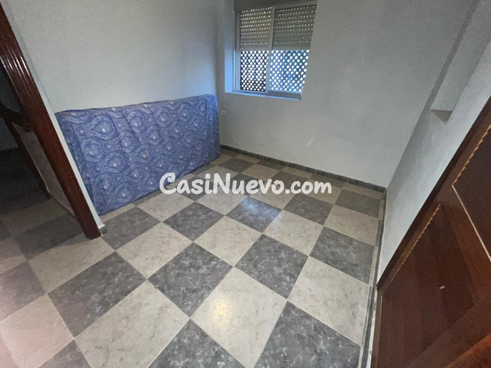 D. CASA EN ENCINAREJO, EN LA QUE TENEMOS DOS construcciones  - foto 42