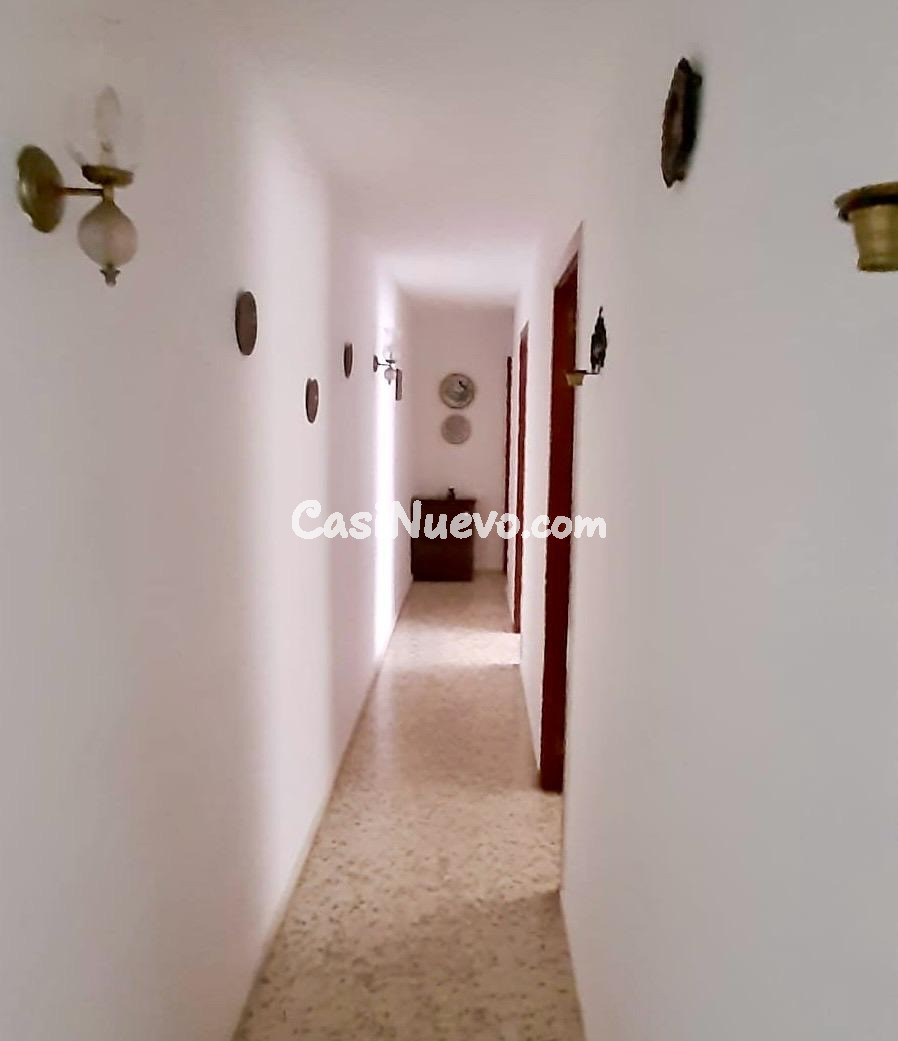 A. Oportunidad en zona San Pedro: piso en primera planta sin - foto 3