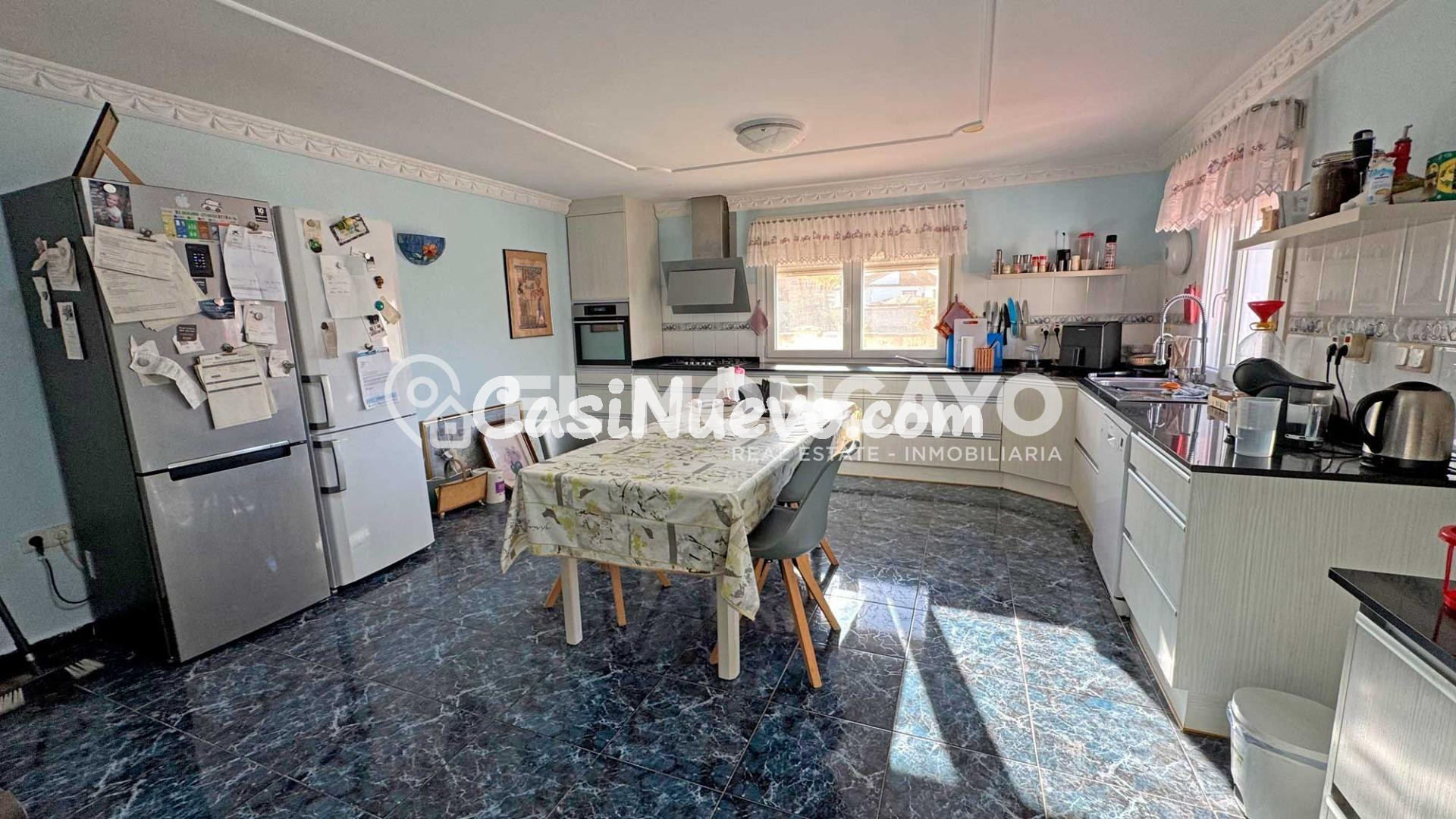 Fantástico chalet independiente con piscina privada en La Ur - foto 13