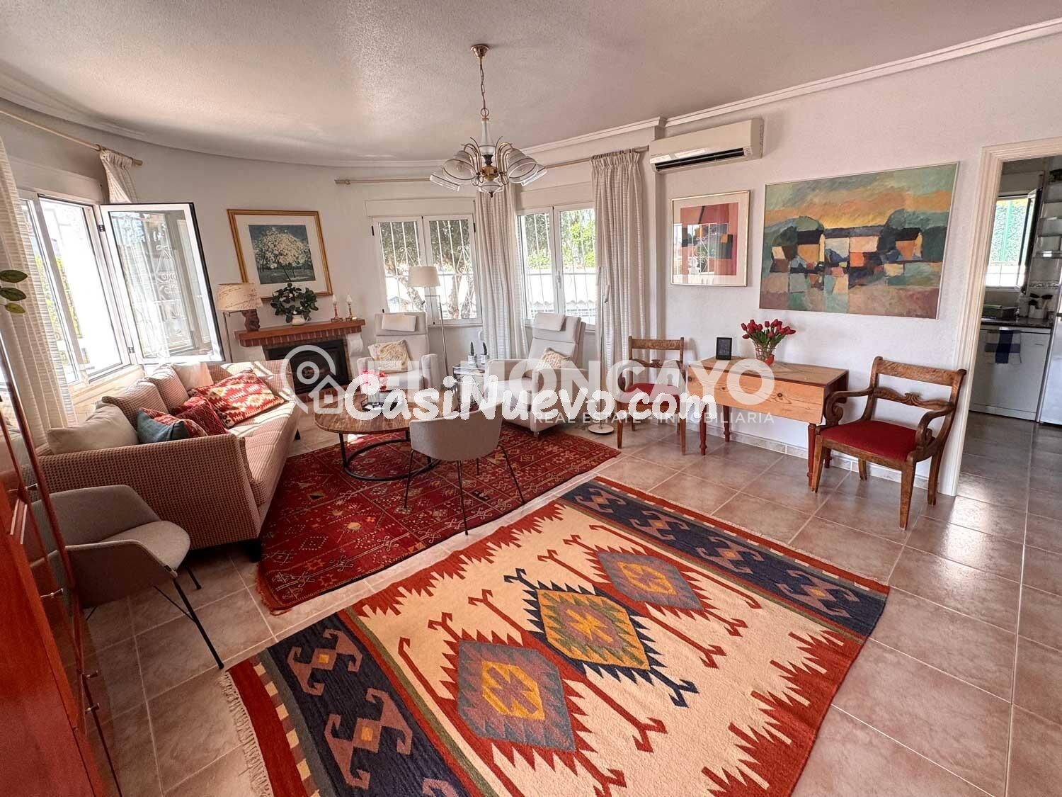 Fantástico chalet independiente con piscina privada en Ciuda - foto 5